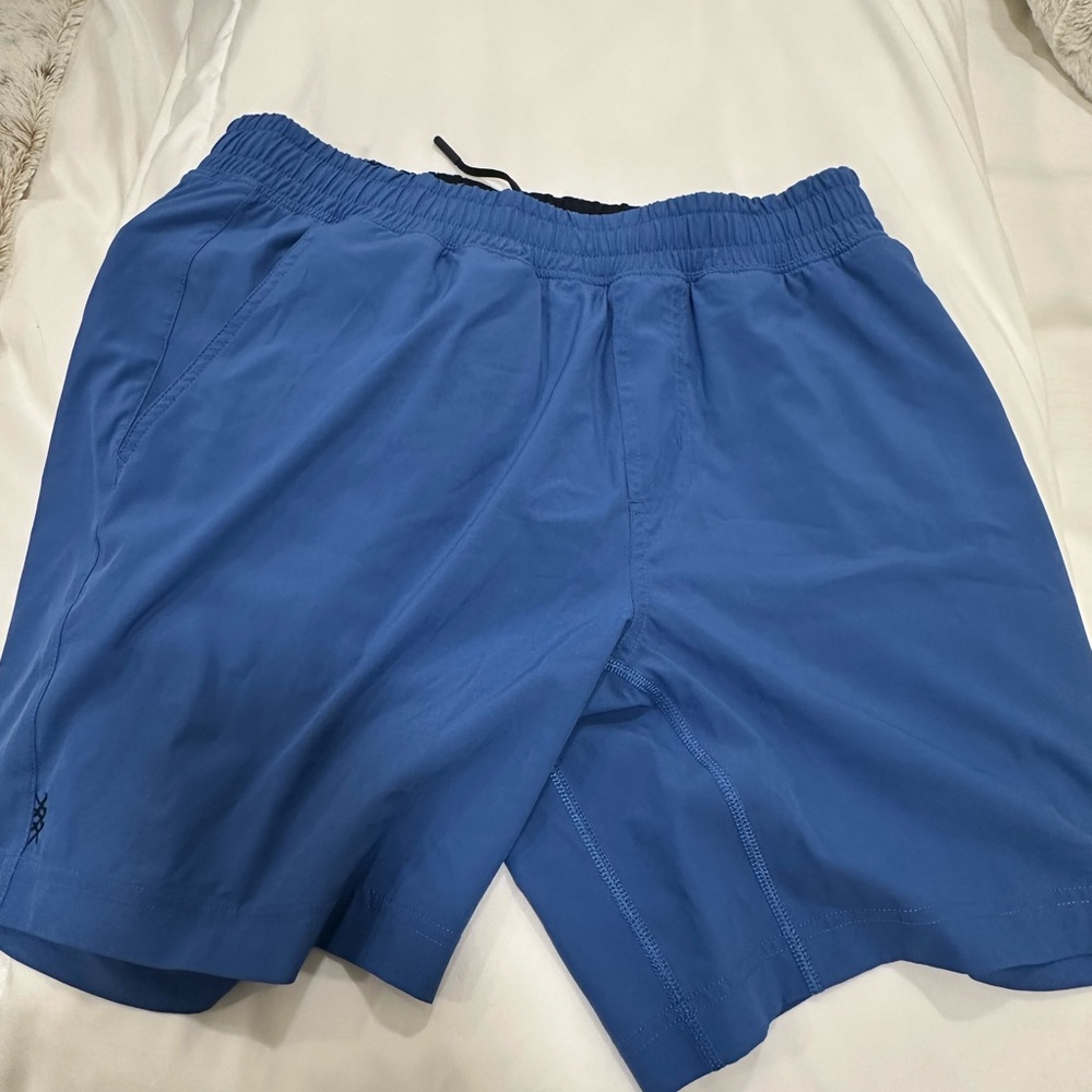RHONE Men's Blue training Shorts. Size medium